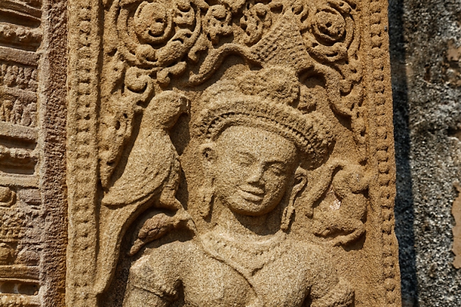 Prasat Sikhoraphum-MAR15-026